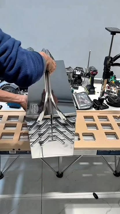 Đồ gia dụng inox có quai và đáy ghép cần ghi nhận riêng